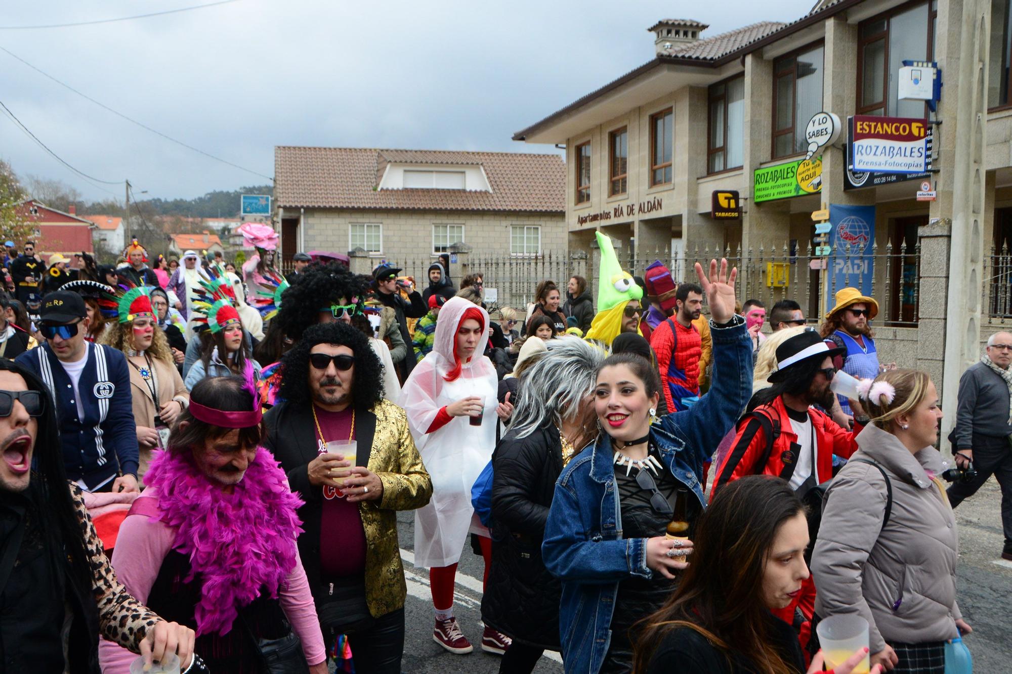 El Enterro do Mexilón abarrota las calles de Aldán