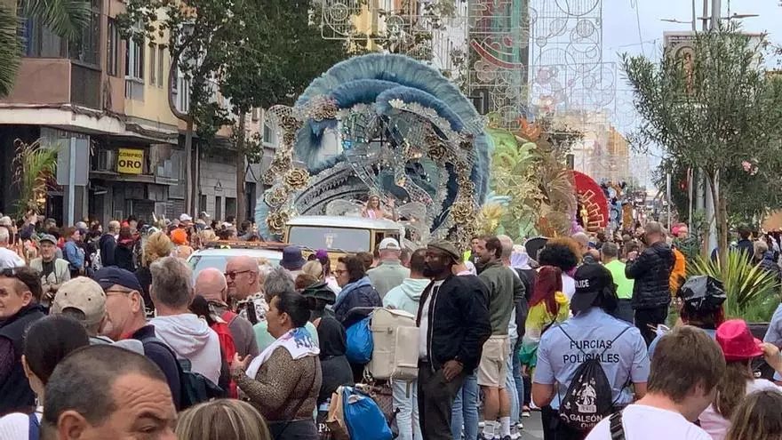Arranca puntual la Gran Cabalgata del Carnaval