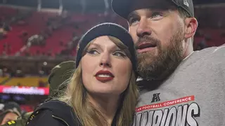 Travis Kelce se deshace en elogios hacia Taylor Swift: "Es tan buena cautivando a todos"
