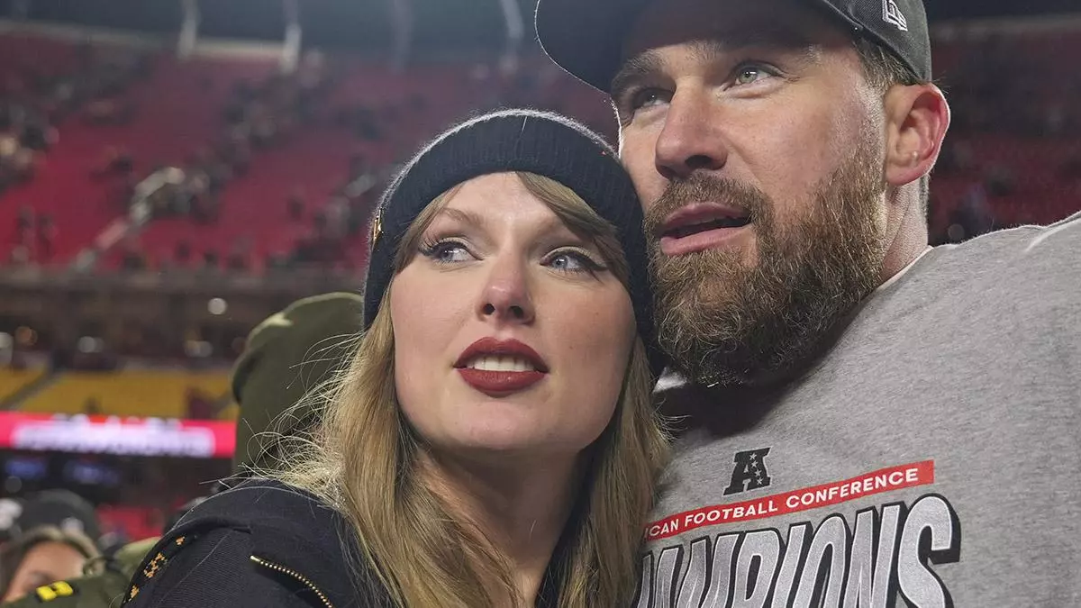 Travis Kelce se deshace en elogios hacia Taylor Swift: "Es tan buena cautivando a todos"
