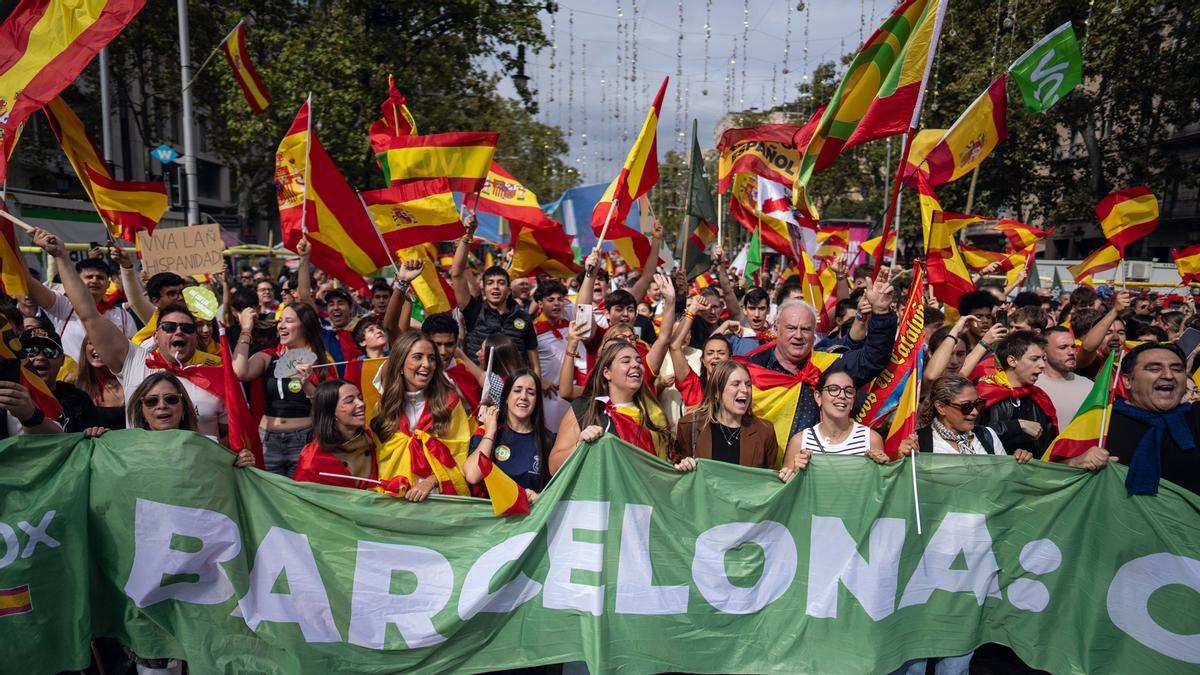 Manifestación por el 12-O, Día de la Hispanidad, en Barcelona
