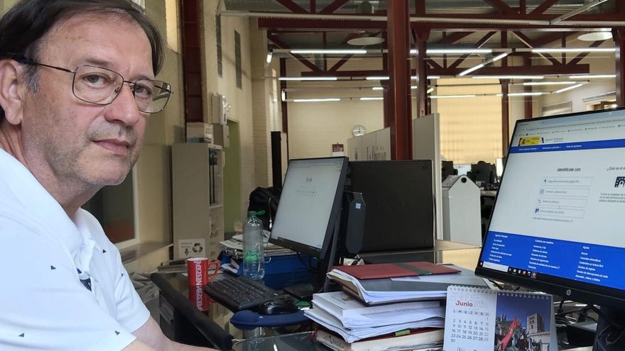 La rebelión de un jubilado zamorano contra la brecha digital: &quot;nos excluye socialmente&quot;