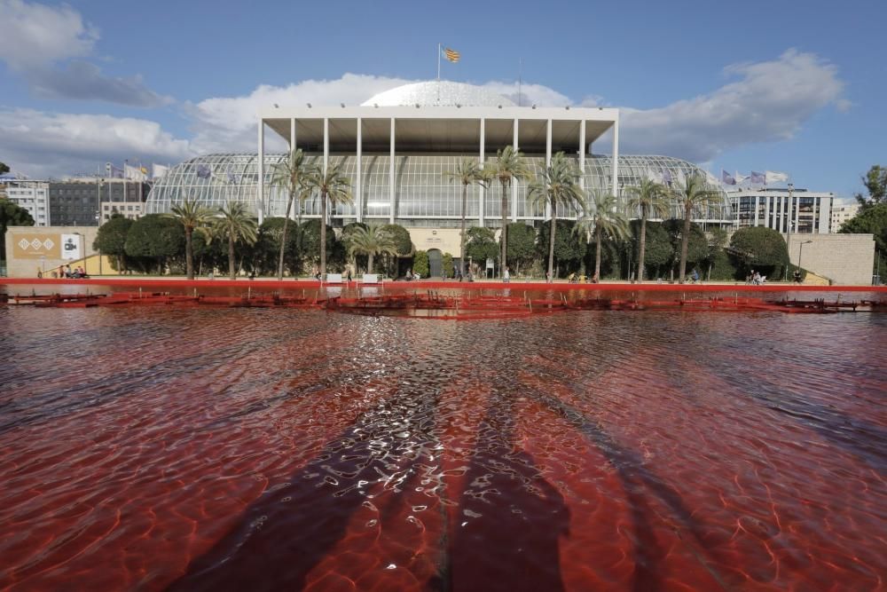 Cómo era y cómo es la fuente del Palau de la Música