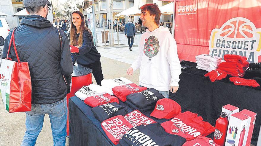 Festa moda i esport a la Plaça Independència, Girona