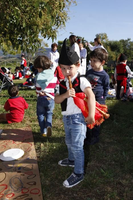 Merienda en el colegio infantil San Eutiquio de Gijón