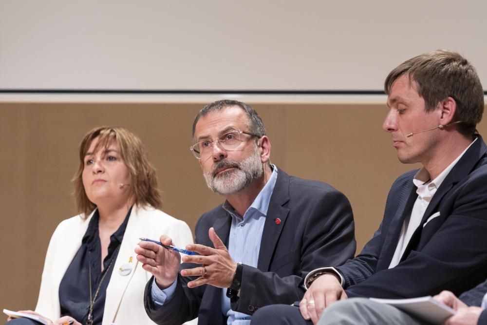 El debat electoral de Figueres en imatges