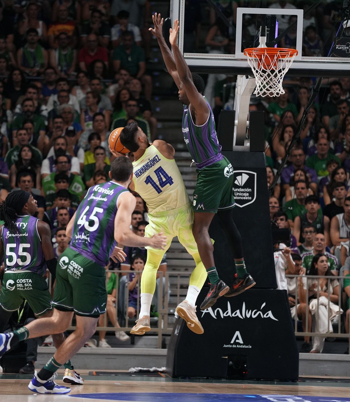 Tercer partido de los cuartos de final ACB | Barça - Unicaja