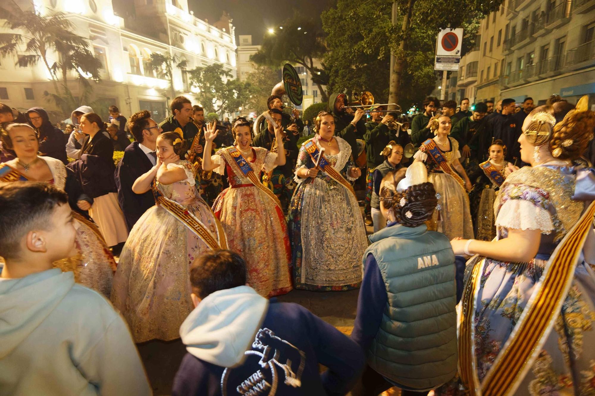 Galería de fotos de la 'cremà' de las Fallas de Burriana 2024