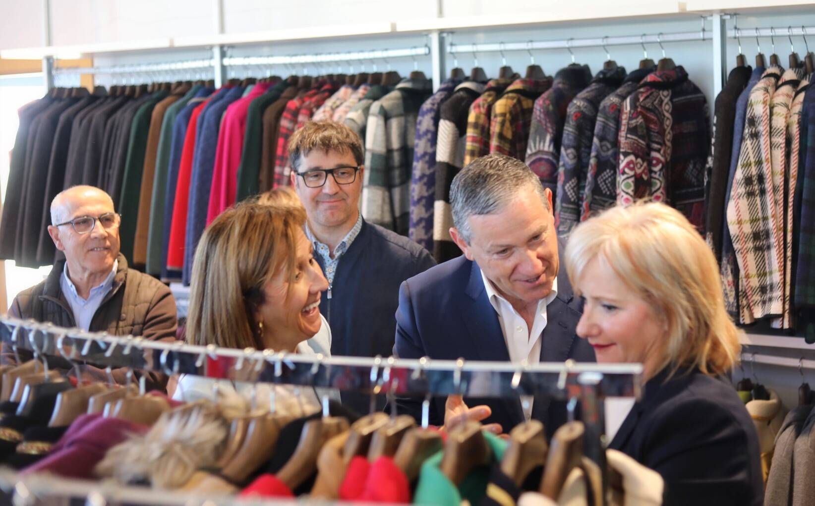 GALERÍA | Leticia García visita la empresa Marae en Coreses
