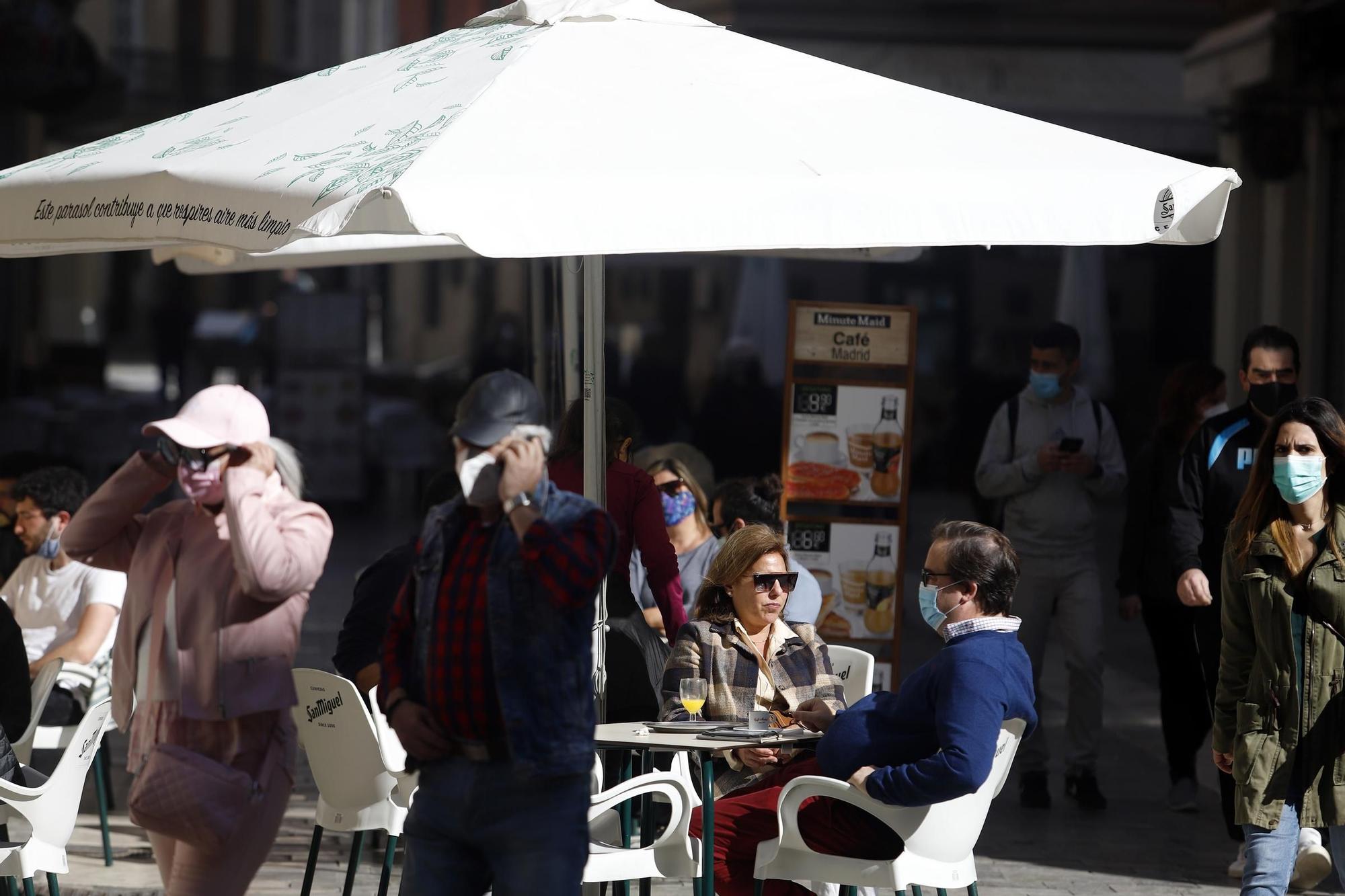 Vuelve la actividad comercial a Málaga capital