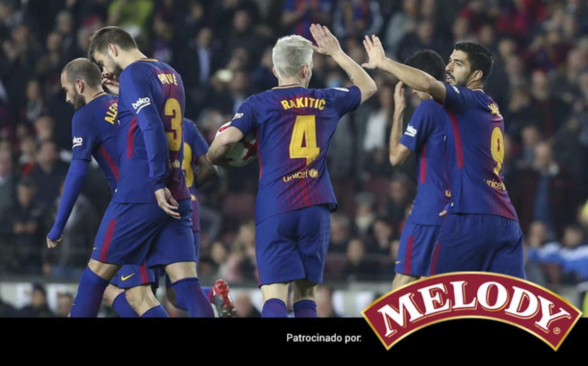 Luis Suárez abrió el marcador con un cabezazo