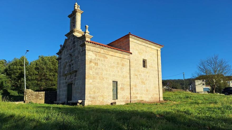La capilla municipal del Pazo da Crega, en Barro, muestra nueva imagen