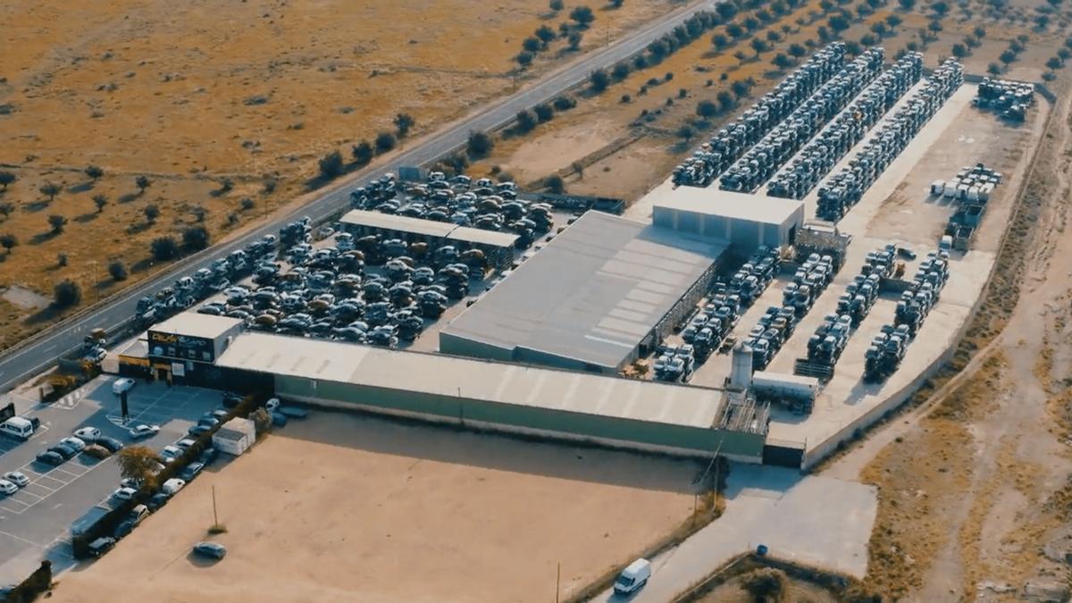 Sus instalaciones constan de más de 35.000m2 de superficie