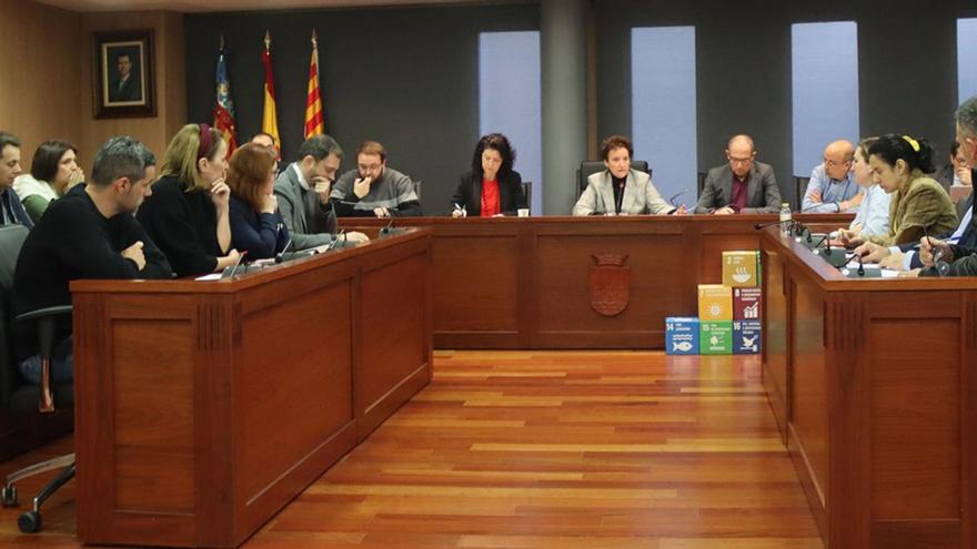 El pleno aprobó por unanimidad la adhesión a ‘Convivint’ para acelerar la construcción de la residencia de mayores.  | MEDITERRÁNEO