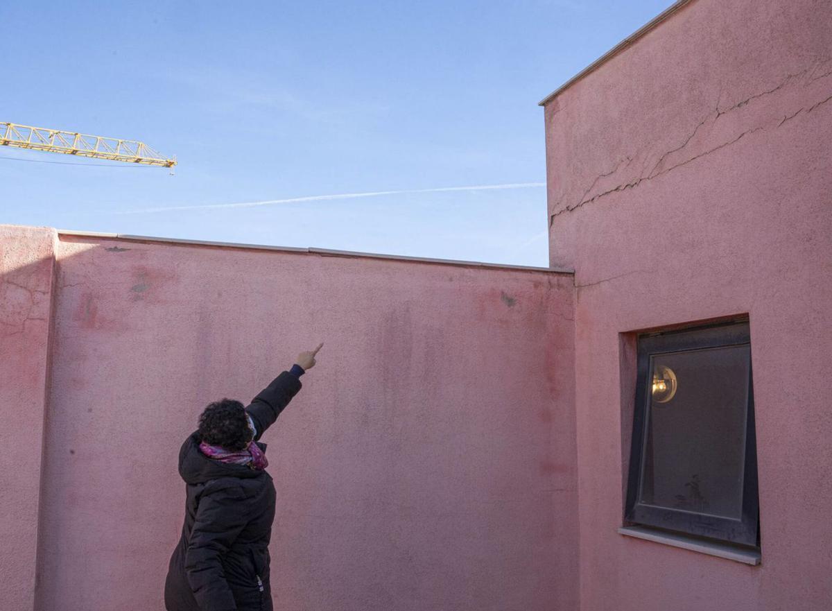 Veïns del Camp Nou demanden Limak i el Barça per danys als seus pisos