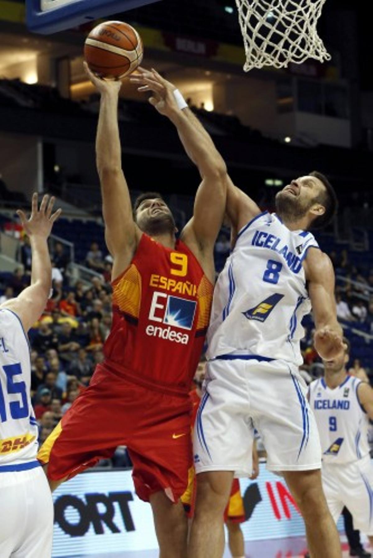 Imágenes del partido entre Islandia y España en la cuarta jornada del Eurobasket