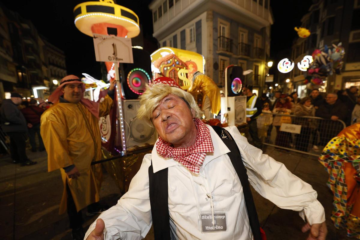 En imágenes: El desfile de Antroxu de Avilés