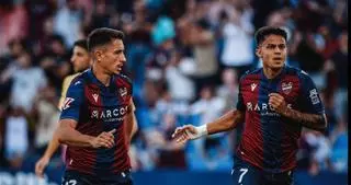 Resumen, goles y highlights del Levante 4 - 2 Almería de la jornada 7 de LaLiga Hypermotion