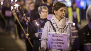 Manifestación en Valencia con motivo del Día Internacional para la eliminación de la violencia contra las mujeres y para recordar a las 48 mujeres asesinadas a manos de sus parejas o exparejas en el 2019.