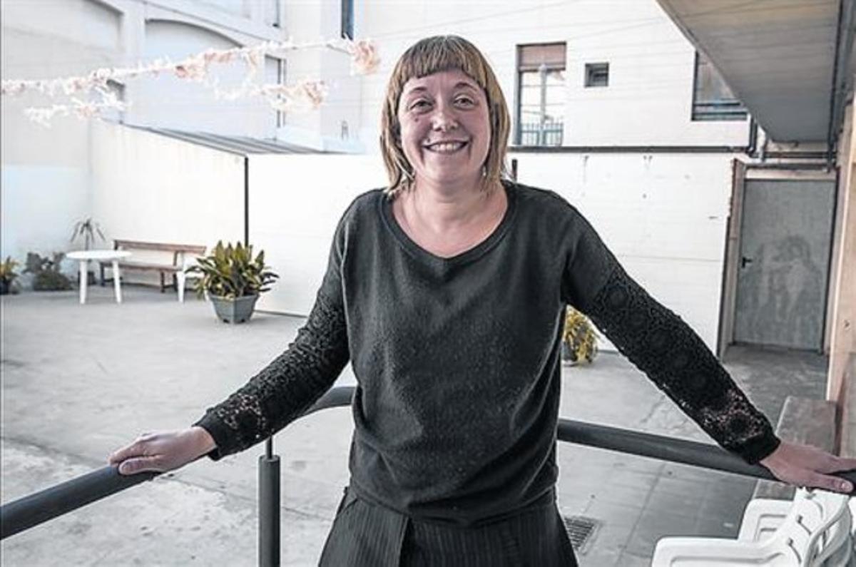 Passió i missió 8 Dolors Juárez, a la seu d’Eart de Gràcia. Passió i missió 8 Dolors Juárez, a la seu d’Eart de Gràcia.
