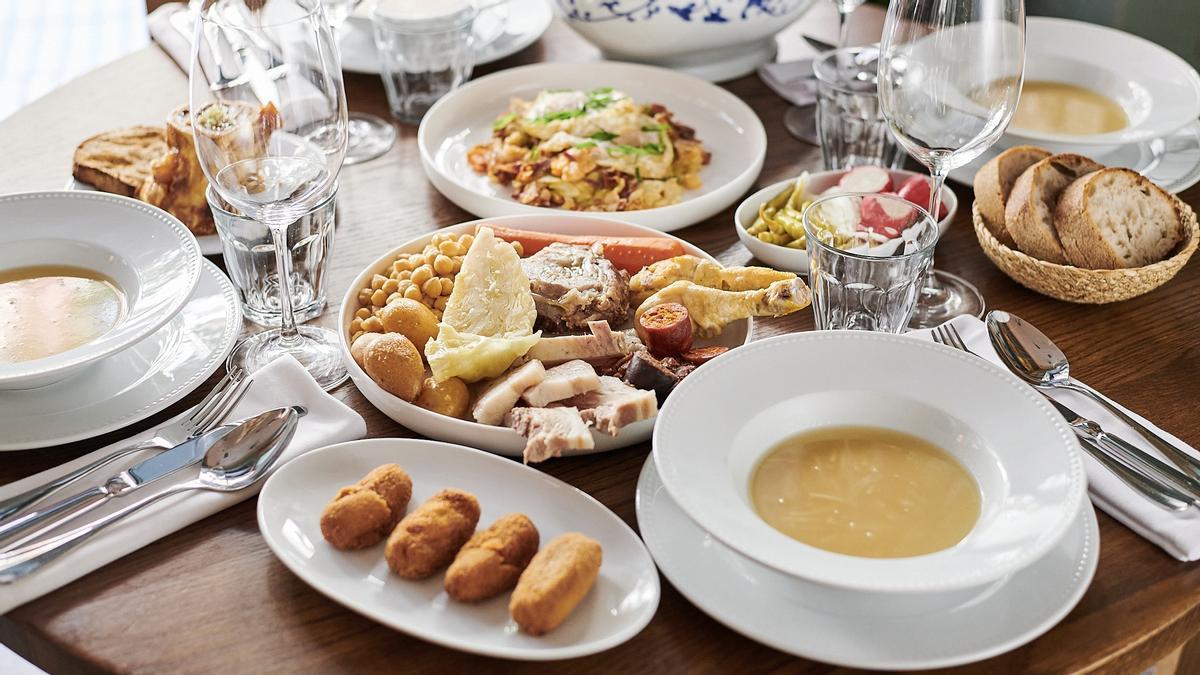 El cocido de La Cocina de Frente funciona casi como un menú degustación.