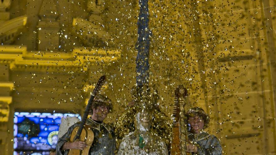 Elche despide hoy sus fiestas