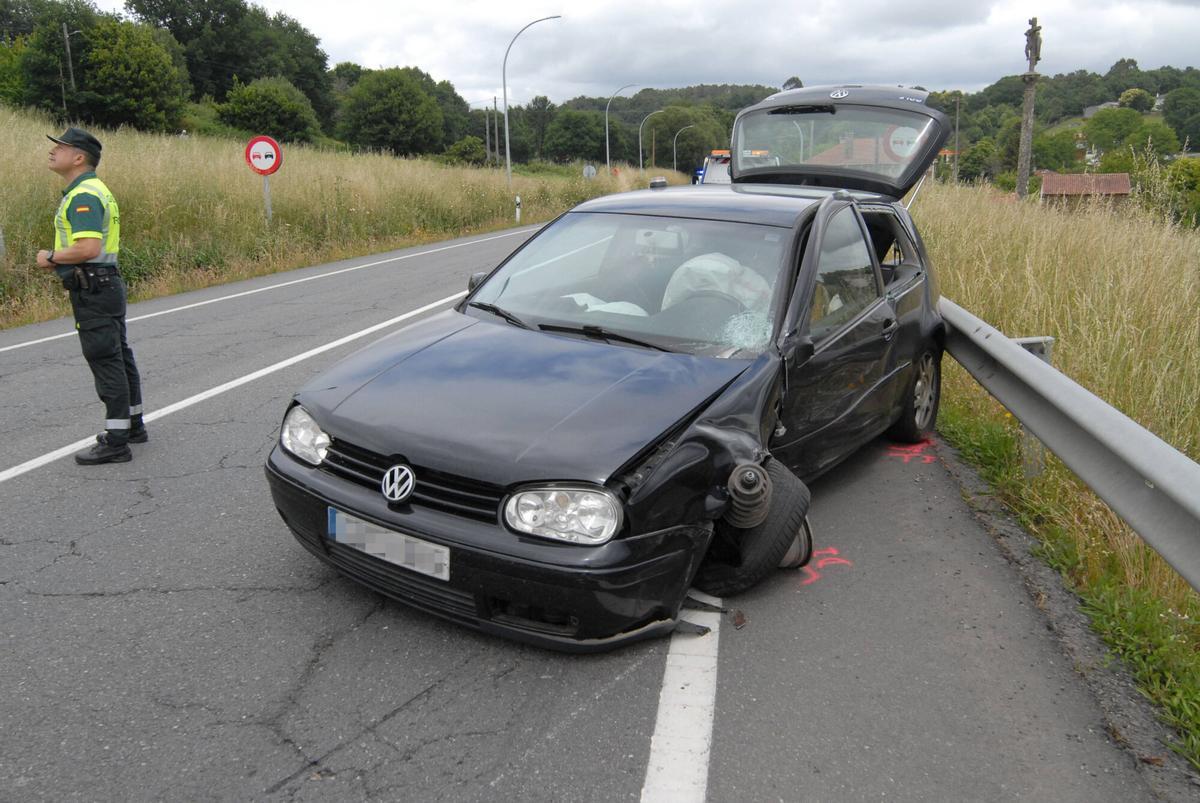 Daños en uno de los coches.