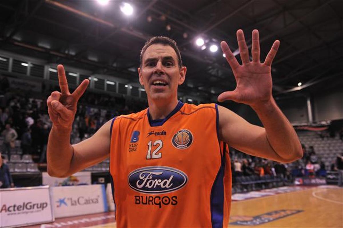 Jorge García, tras un ascenso a la ACB.