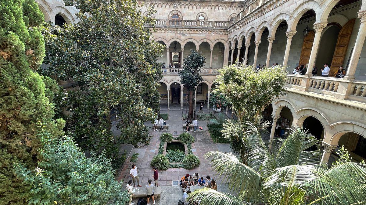 El Edifici Històric de la Universitat de Barcelona.