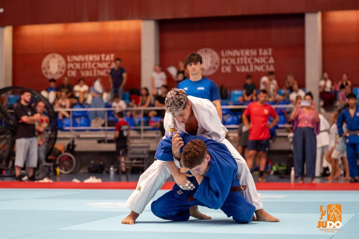 290 participantes, representantes de 33 países, formaron parte de una verdad SuperCopa donde el espectáculo fue mayúsculo.