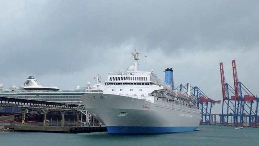 Thomson Cruises estrena su temporada en Málaga