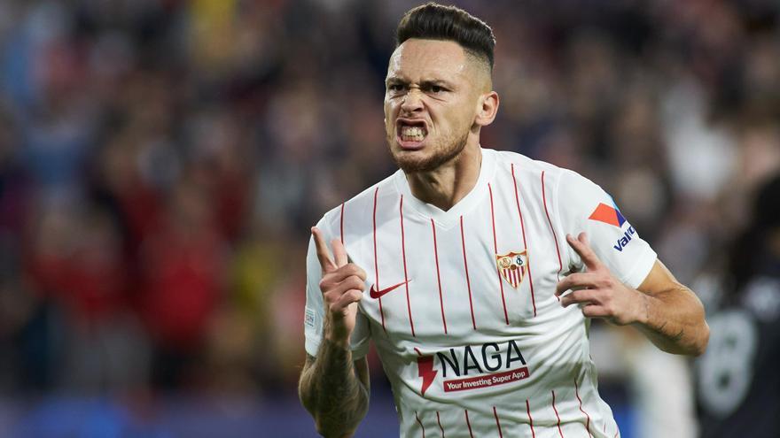 El Sevilla se impone al Villarreal con un gol de Ocampos