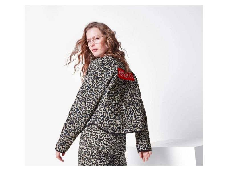 Chaqueta de leopardo de Esmara
