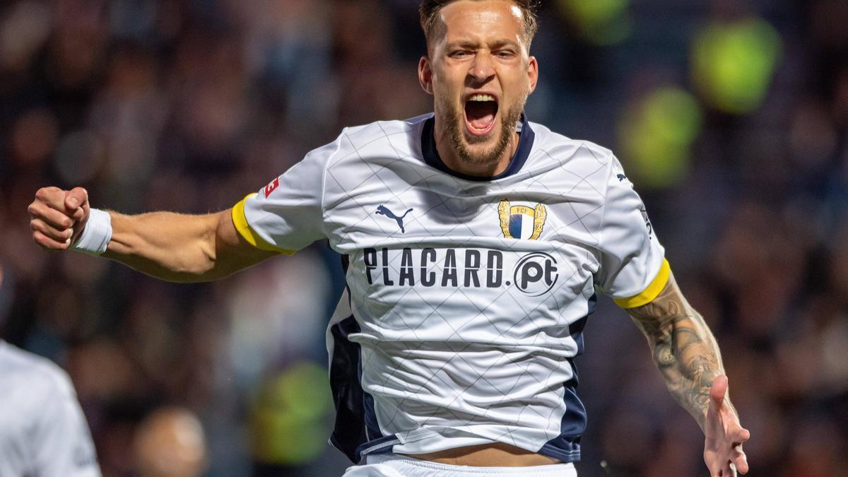 Justin de Haas, uno de los nombres en los que está trabajando el Valencia CF