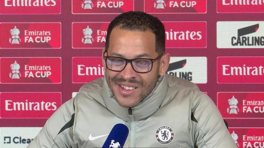 Rosenior sanciona a Enzo Fernández, pero no a Cucurella: "Se cruzó una línea"