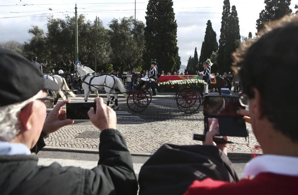 Portugal dice "hasta siempre" a Mário Soares