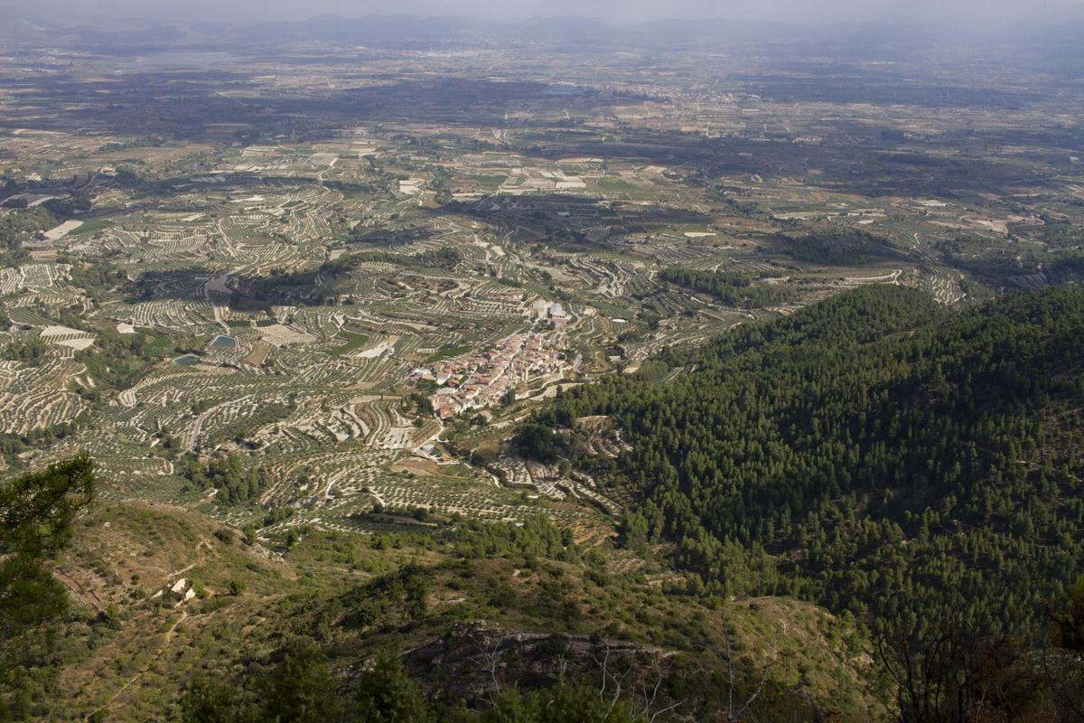 Municipios de la Vall d'Albaida en una imagen panorámica desde la cima del Benicadell.