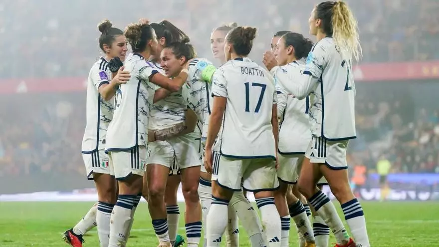 El seleccionador italiano reacciona al sorteo: "Esperamos hacer algo grande contra las campeonas del mundo"