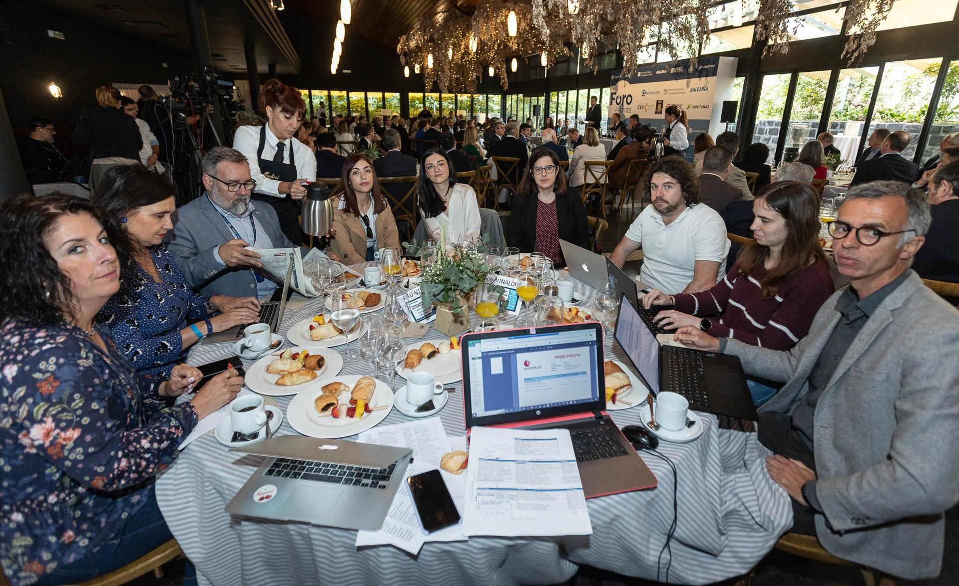 Miguel Tellado participa en el Foro Información