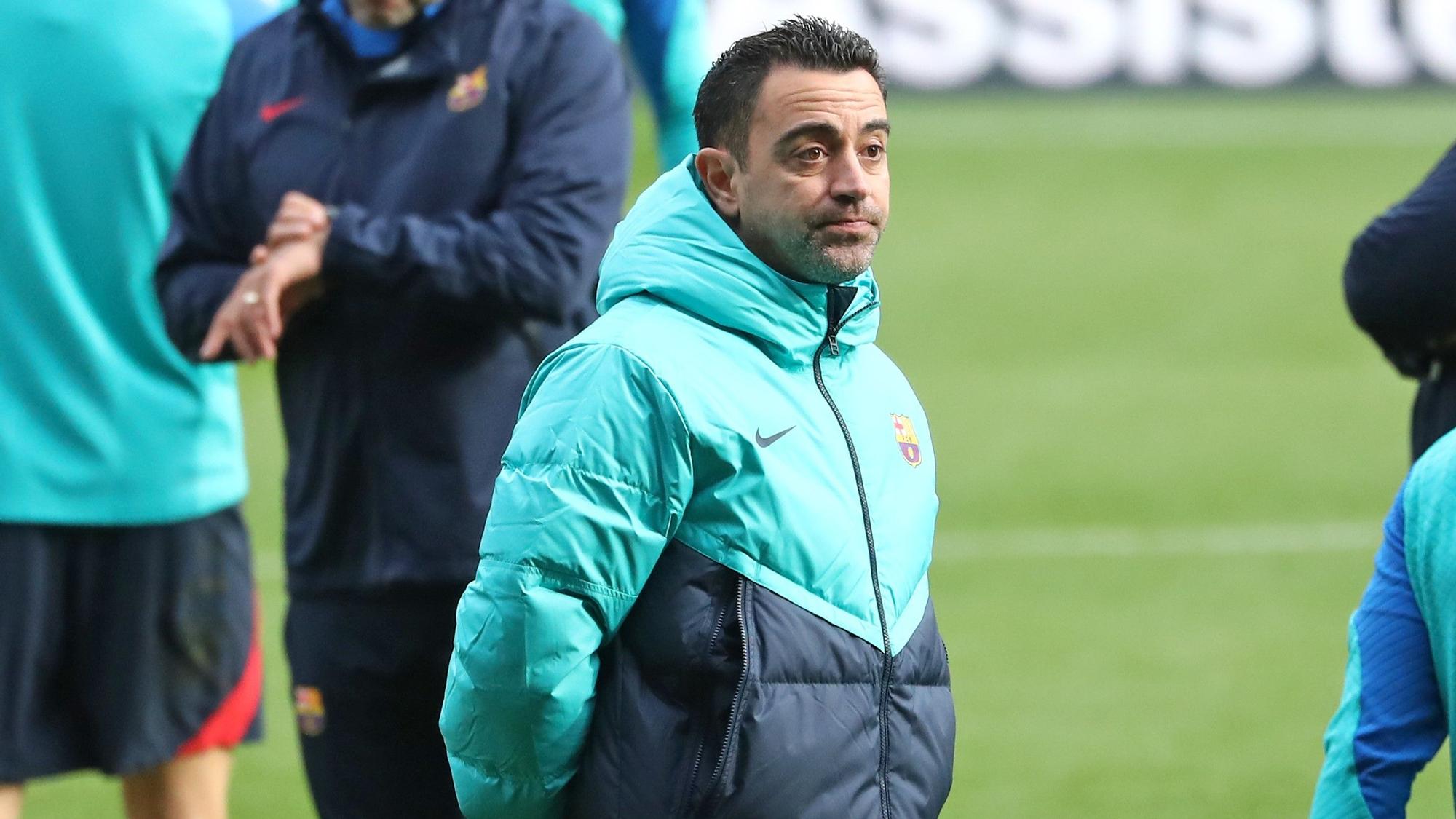 Xavi, en el entrenamiento de puertas abiertas que hizo el Barça en el Camp Nou el 2 de enero.