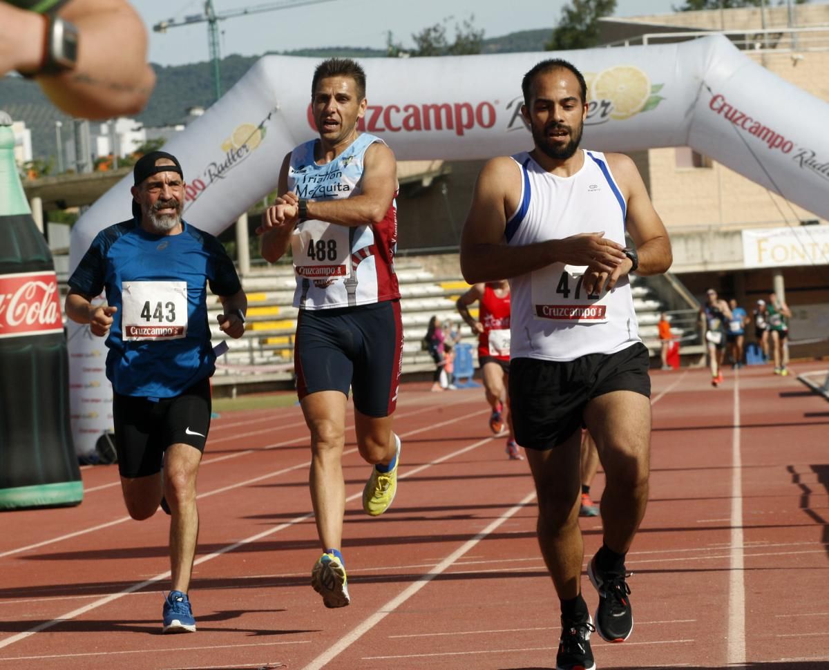 Miguel Espinosa y Marta Polo ganan la carrera popular de Los Califas