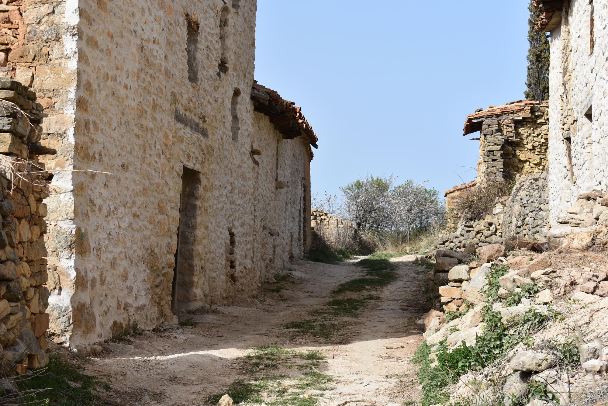 Les Alberedes, un poblado abandonado de Els Ports en el que se proyectan alojamientos rurales.