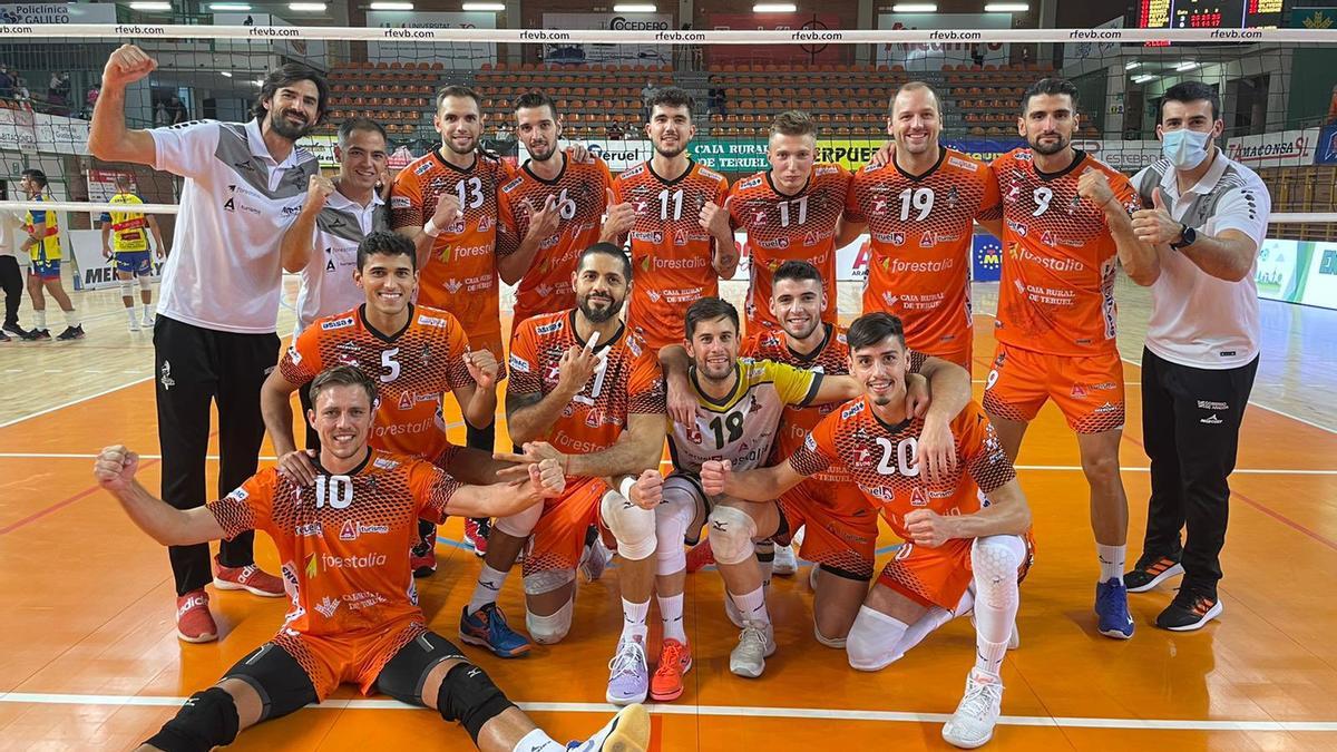 Los jugadores del Voleibol Teruel, en una imagen de archivo.