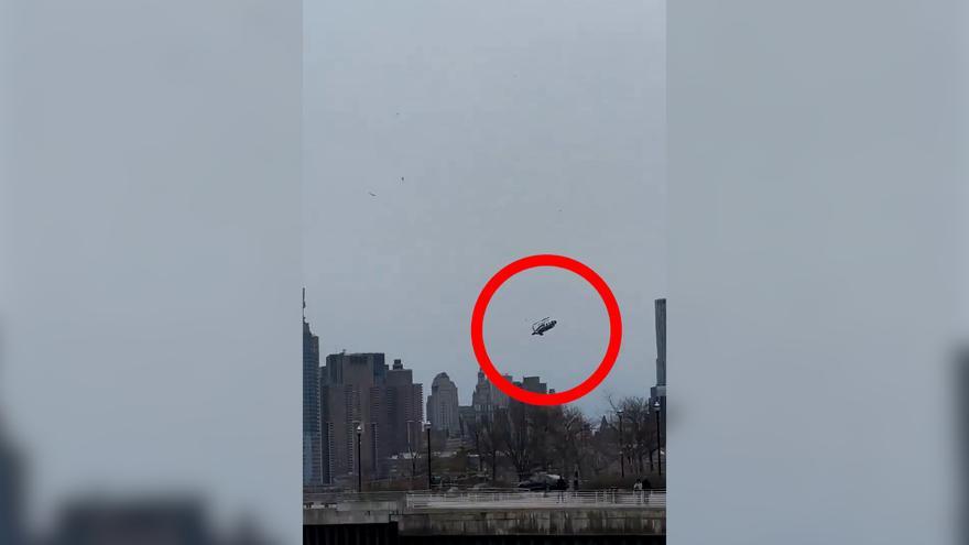 Así se estrelló el helicóptero en el que ha muerto una familia española en el río Hudson de Nueva York