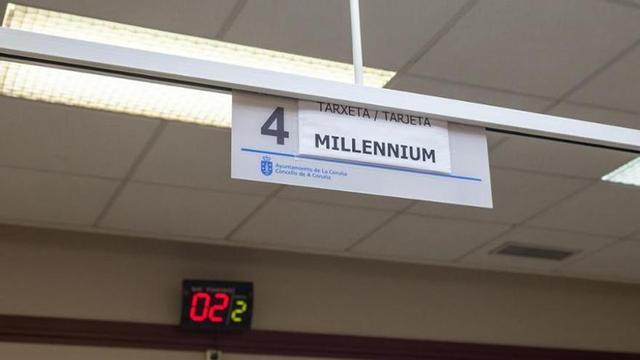 Una avería impide proporcionar la tarjeta Millennium en el registro de María Pita