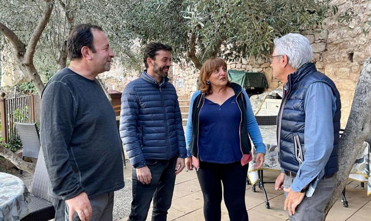 Los cuatro alcaldes, desde la izquierda: Altemir, Castán (Ansó), Montanuy (Roda de Isábena) y Pueyo (Aínsa). | EL PERIÓDICO