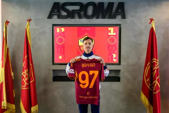 Bryan Zaragoza, oficial: rompe con el Celta y cesión a la Roma