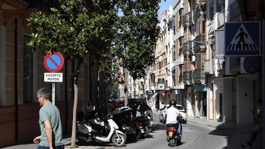 La calle El Peso de Lucena se transformará para dar prioridad al peatón y a la vida comercial