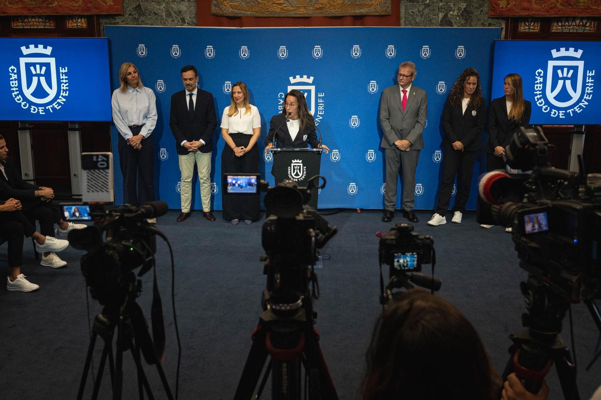 Acto de reconocimiento al Costa Adeje Tenerife