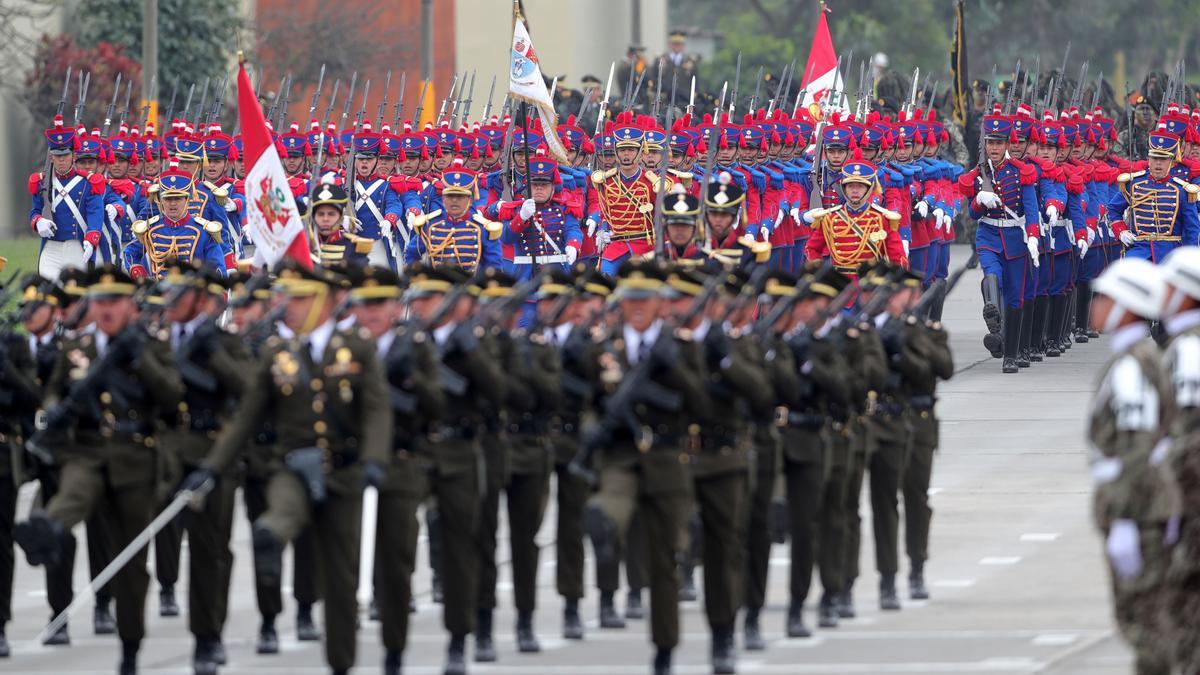 Cierran las puertas del principal cuartel del Ejército en Lima